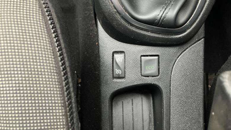 Renault Captur 0.9 TCE 90 Dynamique S Nav 5dr Petrol Hatchback